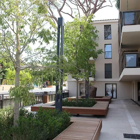 Centre St Tropez Apartment *
