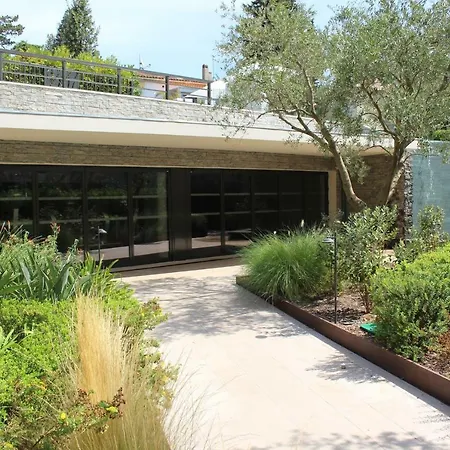 Centre St Tropez Apartment *